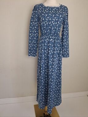 Scarlet Darkness Longsleeve Calico Floral Print Maxi Dress NWT